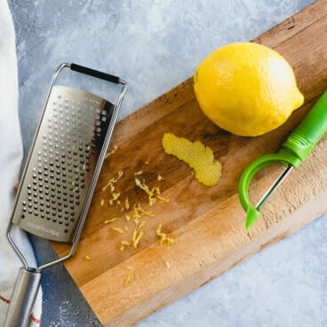 How to zest a lemon