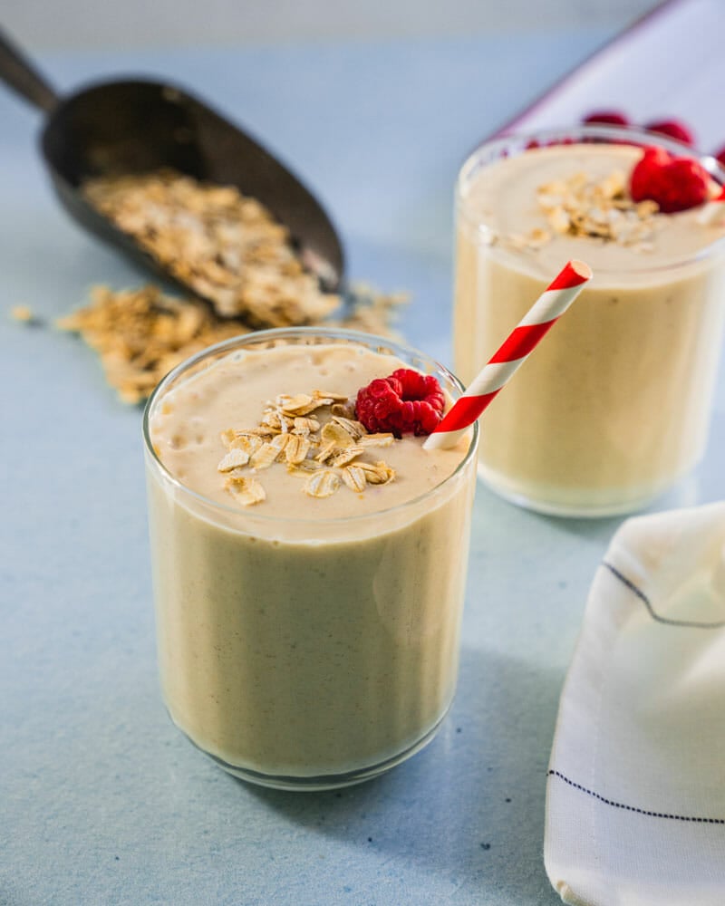 Banana oatmeal smoothie