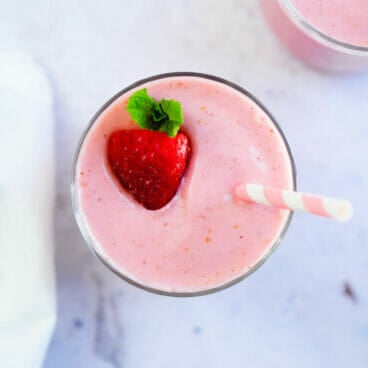 Strawberry smoothie